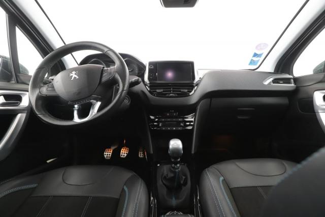Peugeot 2008 image 3