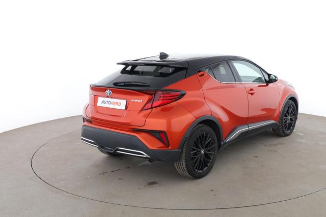 Toyota C-Hr image 6