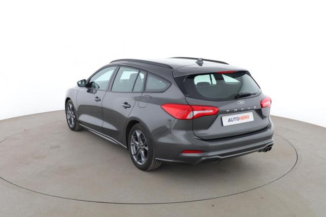 Ford Focus image 8