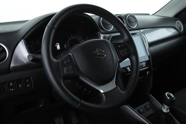 Suzuki Vitara image 4