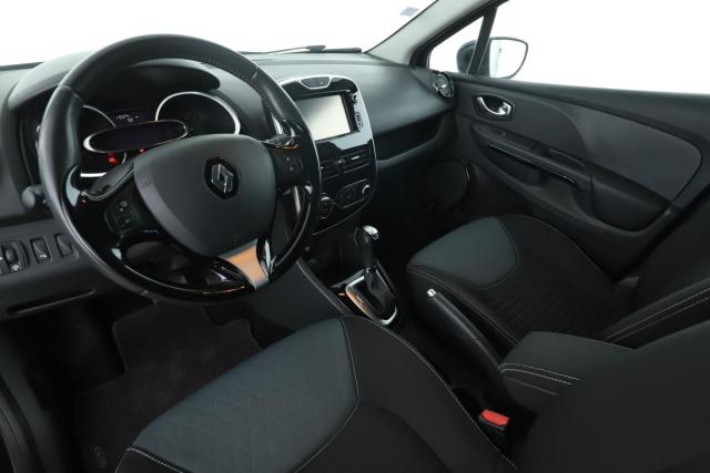 Renault Clio Estate image 9