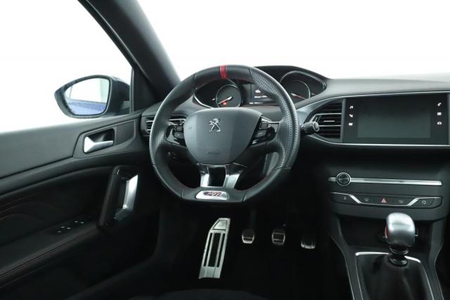 Peugeot 308 image 6