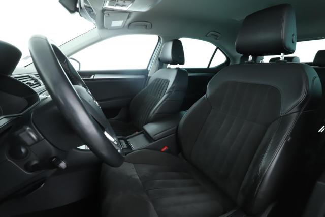 Skoda Superb image 7