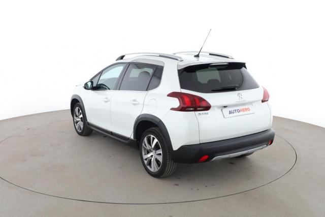 Peugeot 2008 image 8