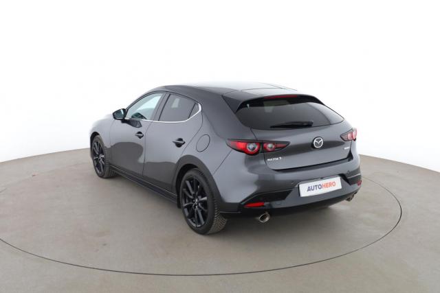 Mazda 3 image 8