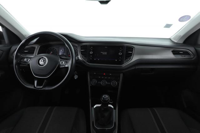 Volkswagen T-Roc image 1