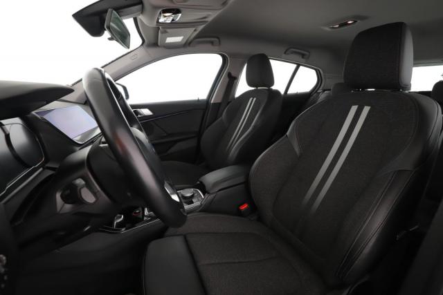 Bmw Série 1 image 9