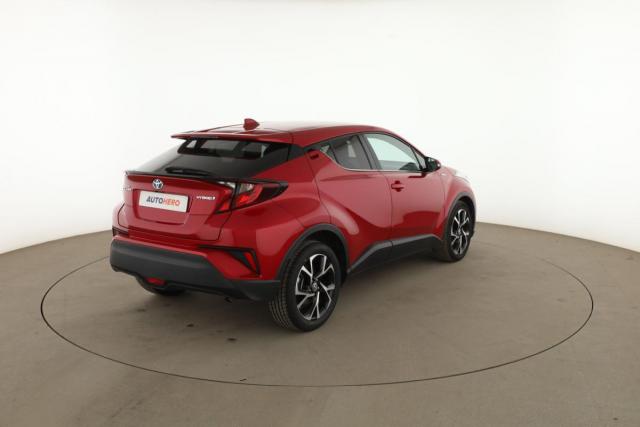 Toyota C-Hr image 4