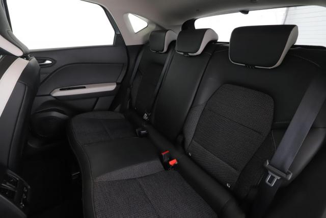Renault Captur image 3