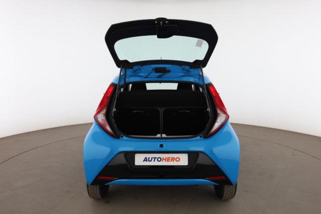 Toyota Aygo image 2