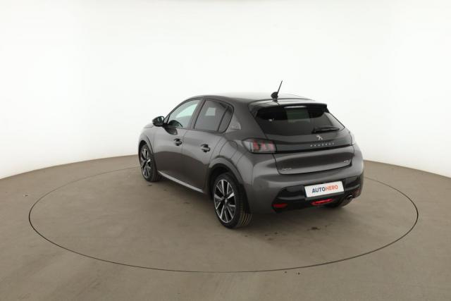 Peugeot 208 image 7
