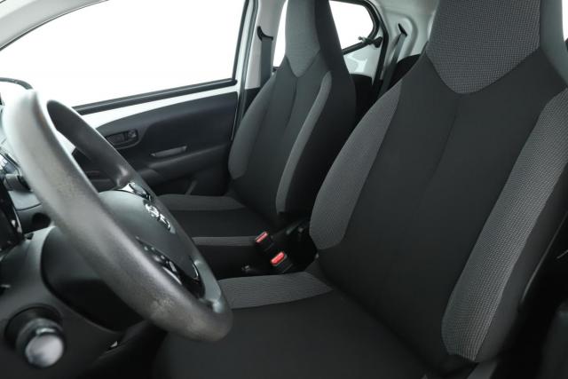 Toyota Aygo image 6