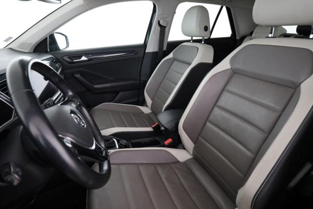 Volkswagen T-Roc image 6