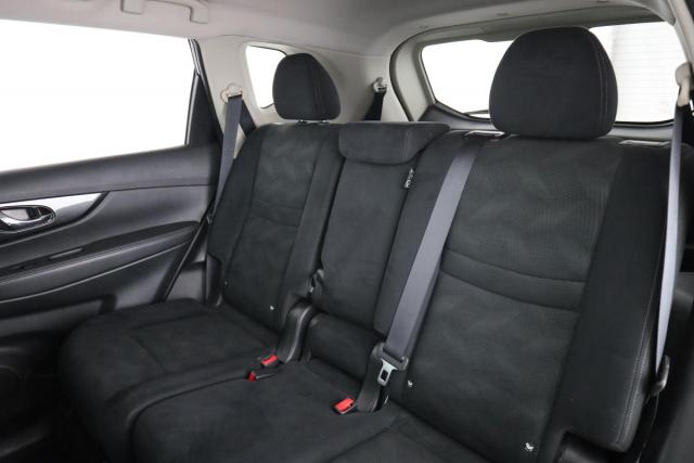 Nissan X-Trail image 6