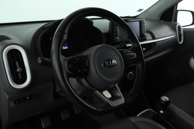Kia Picanto image 9
