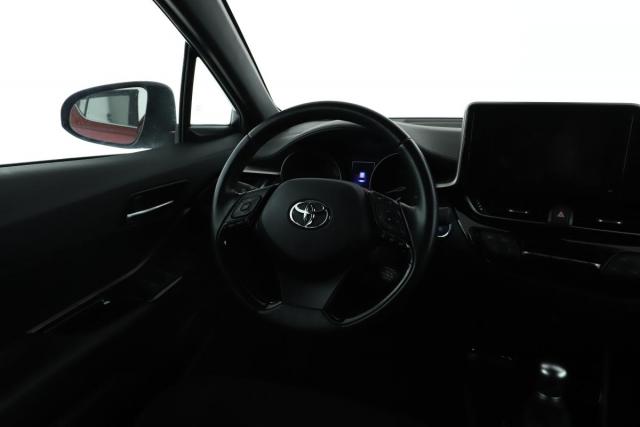 Toyota C-Hr image 4