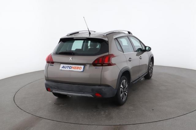 Peugeot 2008 image 6