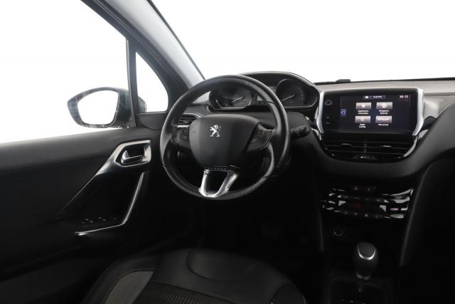Peugeot 2008 image 9
