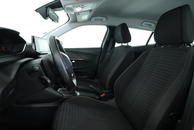 Peugeot 2008 image 2