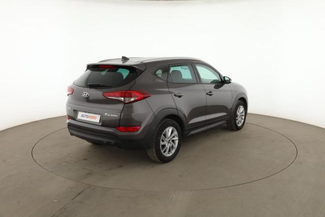 Hyundai Tucson image 6