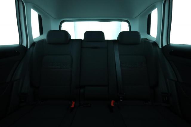 Volkswagen Golf Sportsvan image 5