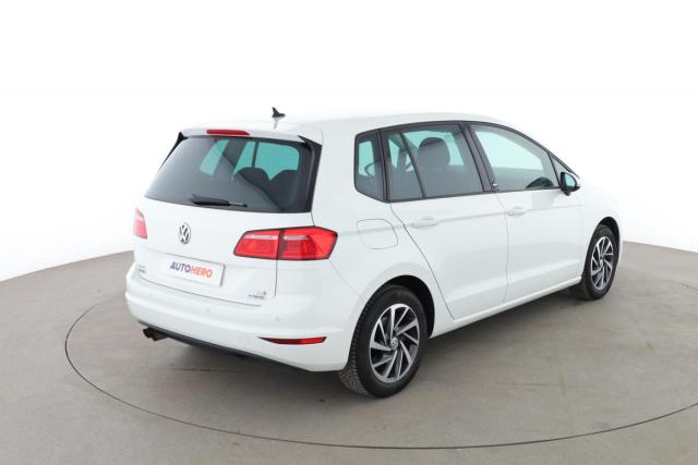 Volkswagen Golf Sportsvan image 9