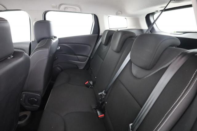 Renault Clio Estate image 9