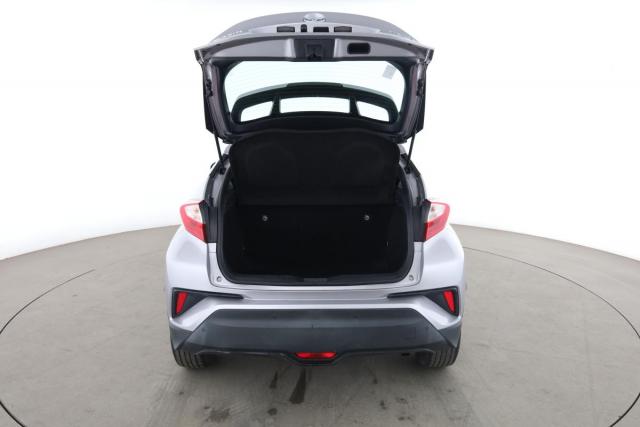 Toyota C-Hr image 3