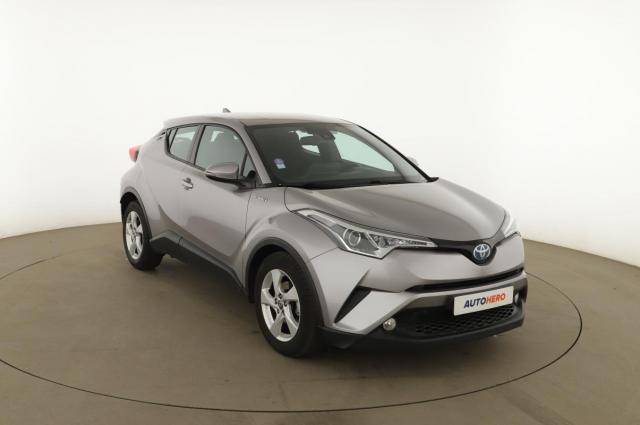 Toyota C-Hr image 6