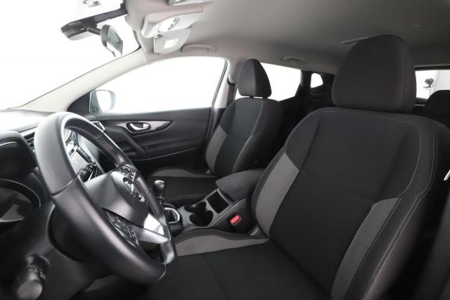 Nissan Qashqai image 1