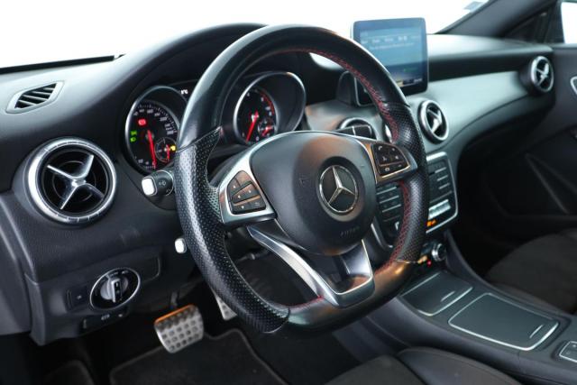 Mercedes Benz Cla Shooting Brake image 6