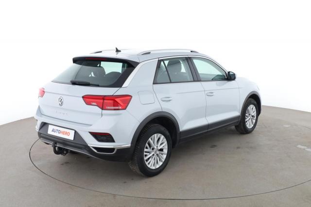 Volkswagen T-Roc image 6