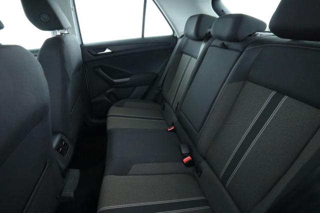 Volkswagen T-Roc image 3