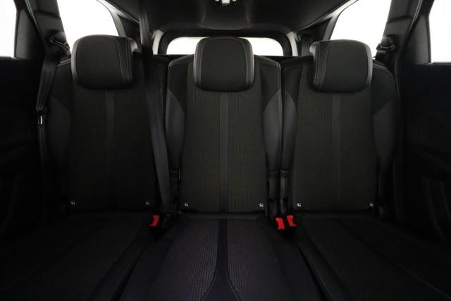 Peugeot 5008 image 4
