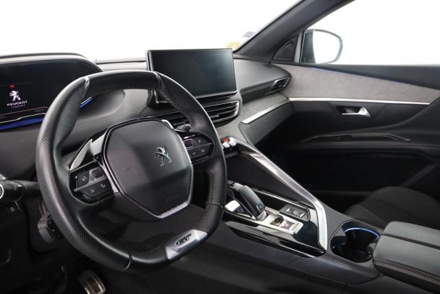 Peugeot 5008 image 2