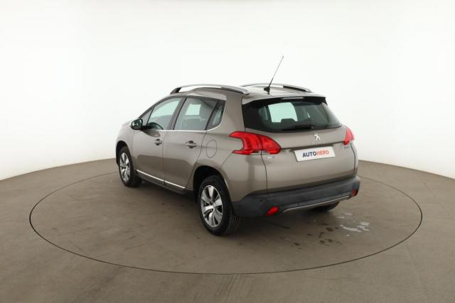 Peugeot 2008 image 3