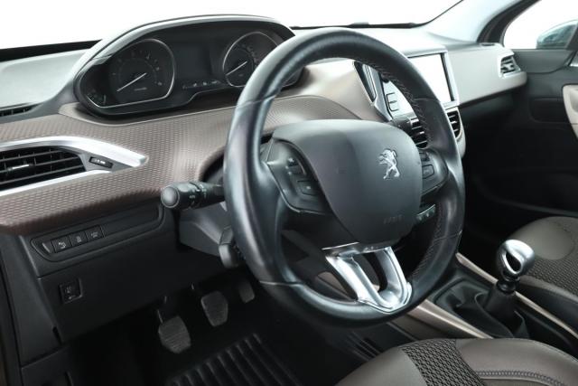 Peugeot 2008 image 4