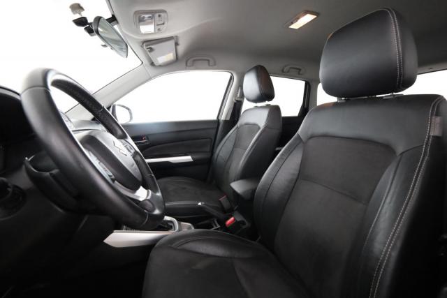 Suzuki Vitara image 4