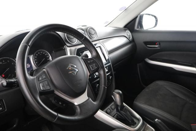 Suzuki Vitara image 3