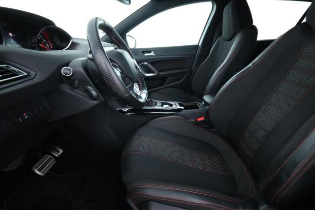 Peugeot 308 image 6