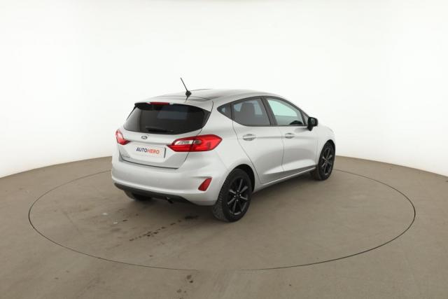 Ford Fiesta image 6