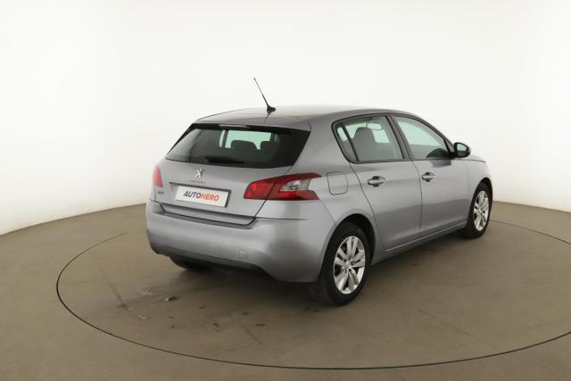Peugeot 308 image 3