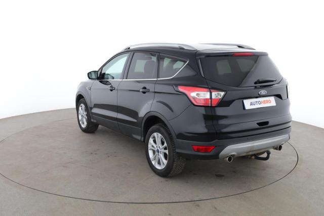 Ford Kuga image 7