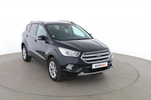 Ford Kuga image 9