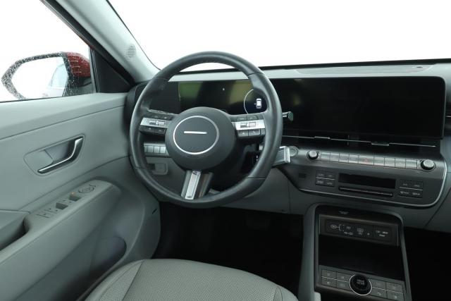 Hyundai Kona image 9