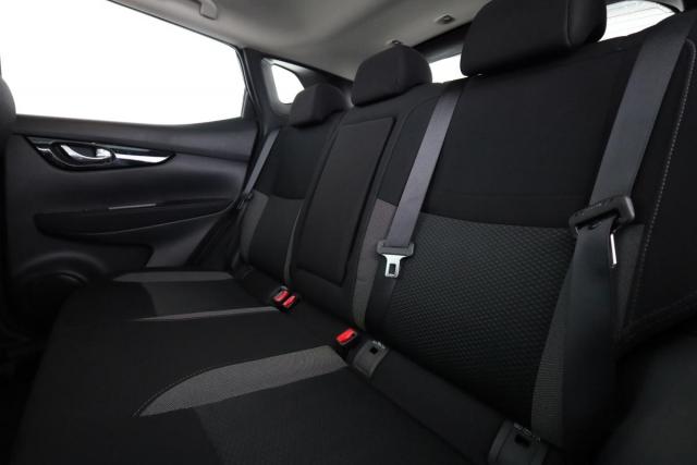 Nissan Qashqai image 1