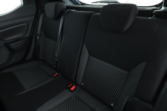 Nissan Micra image 5