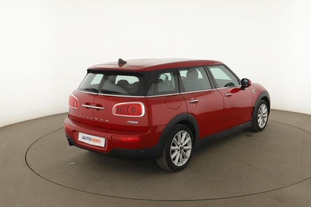 Mini Clubman image 2