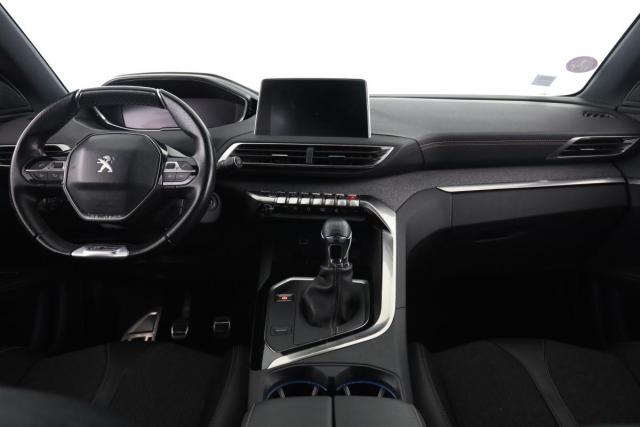 Peugeot 3008 image 9