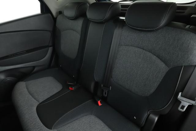 Renault Captur image 9